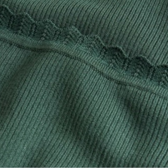 Boden Dark Green Fitted Square Neckline Scalloped Edge Knit Top Small - Picture 2 of 7